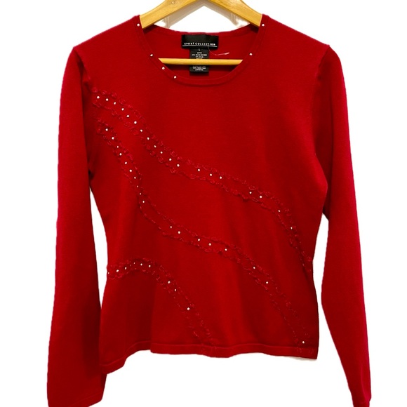 ✨2/$15✨Sz.L-Ribbon and Bling Sweater-Sport Collection - Picture 1 of 7